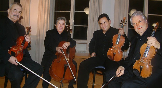 Das Beethoven Quartett Basel erffnete... der Kammerkonzerte Efringen-Kirchen.   | Foto: Roswitha Frey