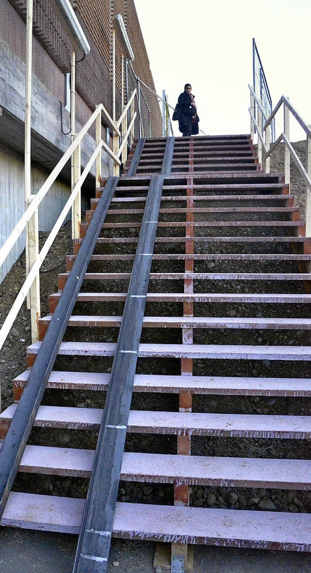 Fr Fugnger ist die Treppe berwindb... ist, nimmt besser den Umweg in Kauf.   | Foto: vl