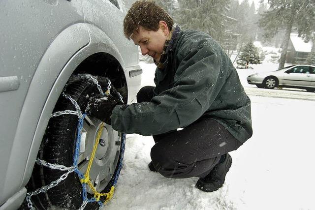 Für das Autofahren im Winter geben Experten Tipps