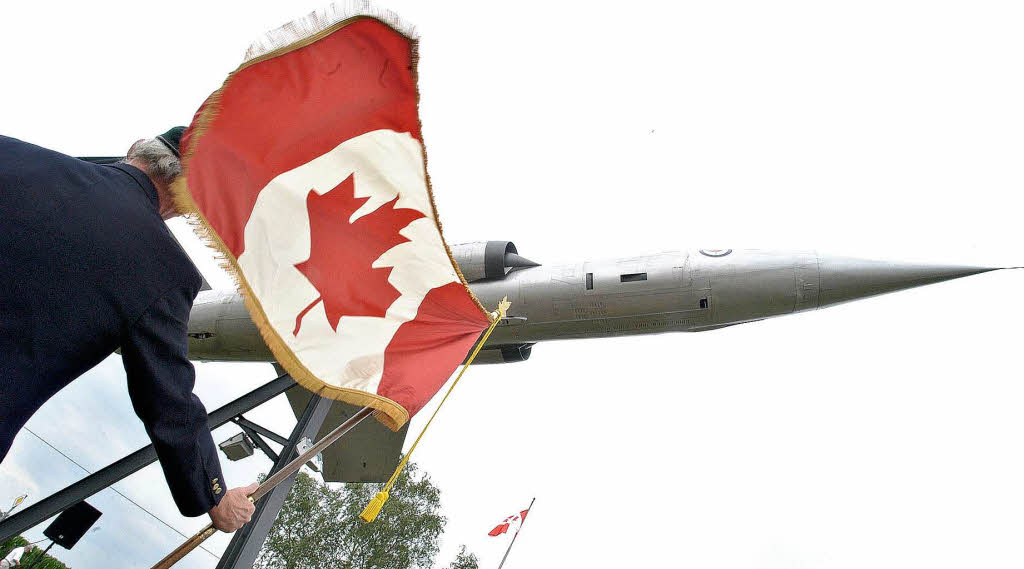 2004: Kanada-Reunion zur Einweihung des Starfighters als Denkmal. 2004: Kanada-Reunion zur Einweihung des Starfighters als Denkmal.