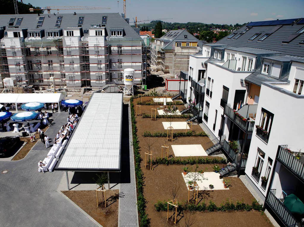 Grundlegend saniert und energieeffizient: Aus Kasernenbüros wurden Wohnungen Grundlegend saniert und energieeffizient: Aus Kasernenbüros wurden Wohnungen