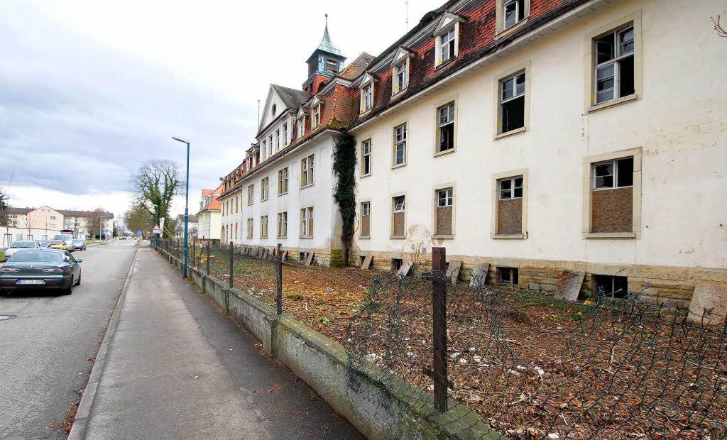 Die alten Kasernen an der Flugplatzstraße Die alten Kasernen an der Flugplatzstraße