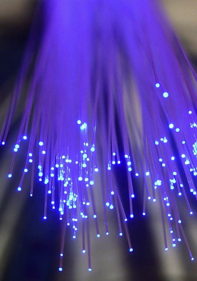 Glasfaserkabel  sollen  in der Gemeind...r schnellere Internetzugnge sorgen.   | Foto: Vario