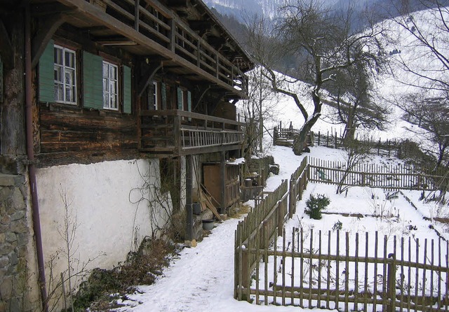 In ein solches Hexenhaus haben sich Be...nd Winter ist auch  im Wiedener Eck.    | Foto: birgit hermann