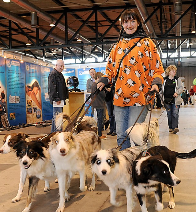 Katja Pohlers fhrt ein ganzes Rudel auf die Messe.  | Foto: Fotos: Rita Eggstein