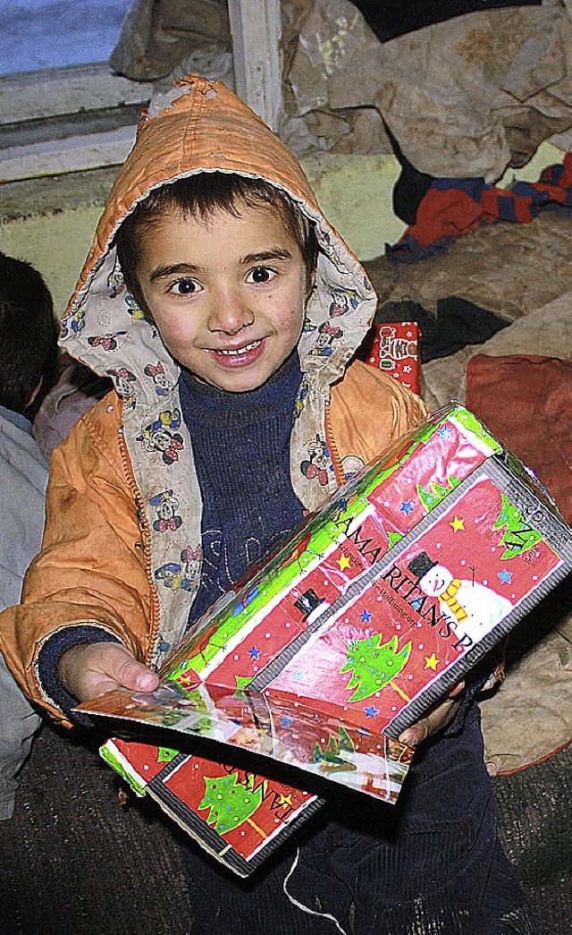 Armen Kindern eine Freude bereiten &#8...22;Weihnachten im Schuhkarton&#8220;.   | Foto: Privat