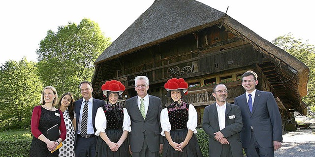 Ministerprsident Winfried Kretschmann...che Leiter des Museums, Thomas Hafen.   | Foto:  Museum