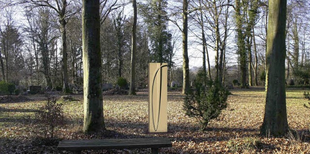 Den Entwurf fr einen Gedenkstein auf ...ldfriedhof hat Tobias Eder gefertigt.   | Foto: Bildmontage: Eder