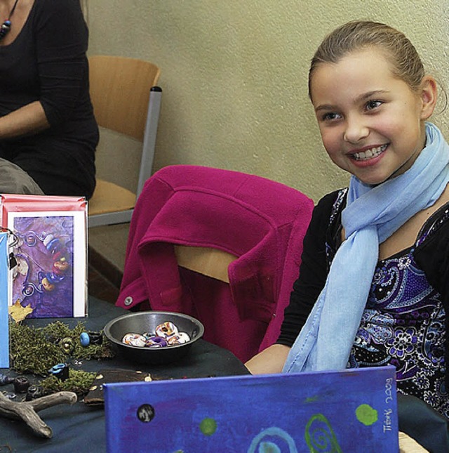 Kunsthandwerk,  Handarbeit und mehr gi...m Martini-Basar in der Waldorfschule.   | Foto: Steinfelder