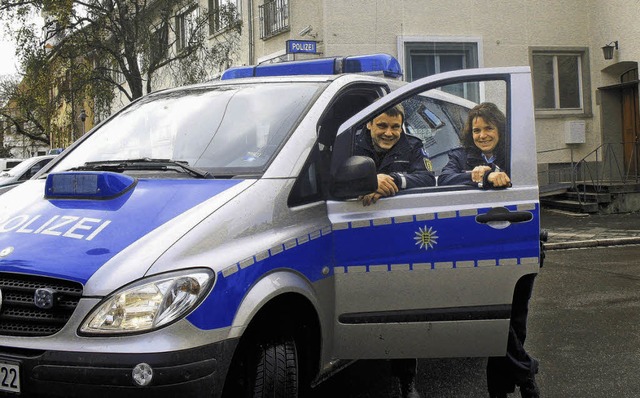 Die Polizisten Gerd Mller und Sonja N...hen Polizeirevier in Donaueschingen.    | Foto: Dangel