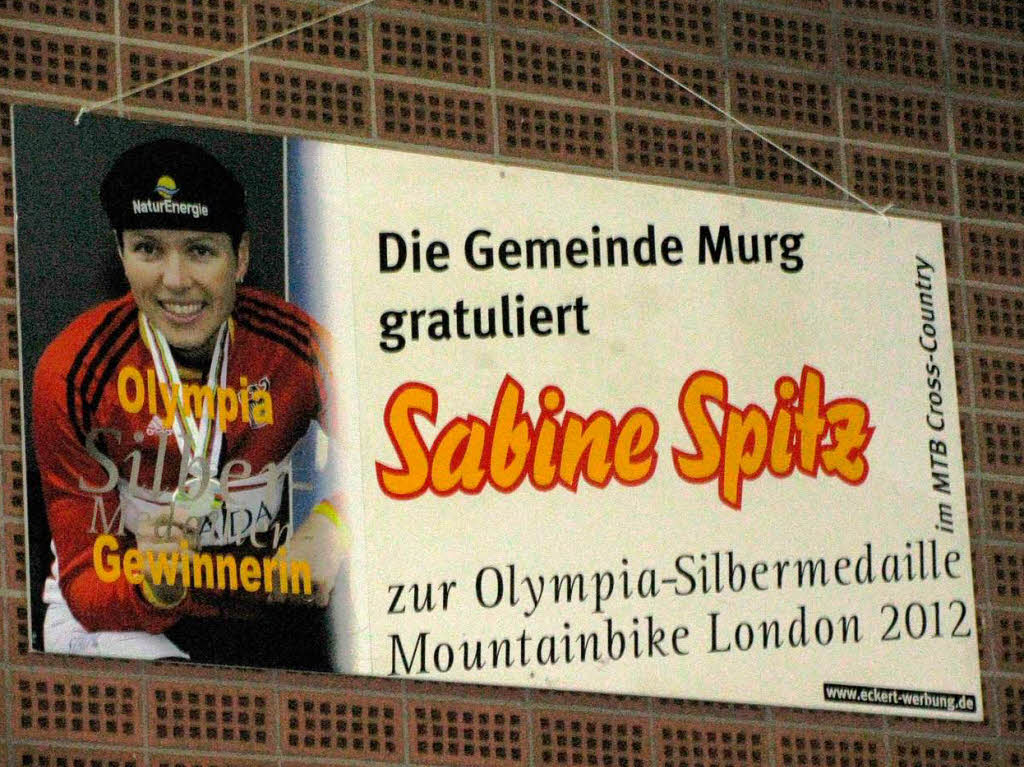 Ein buntes Programm wurde beim Festabend zu Ehren von Sabine Spitz geboten.