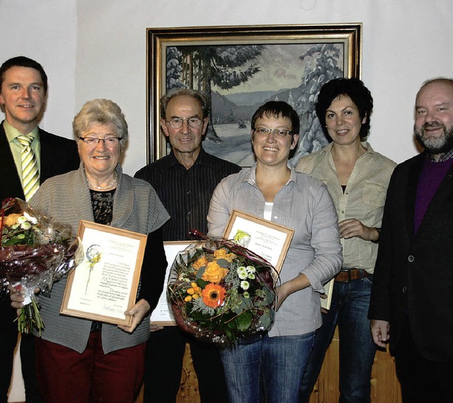 Ehrungen beim Kirchenchor (von links):...hre) und Rita Schwarz-Jger (10 Jahre)  | Foto: Chris Seifried