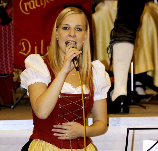 Doppelkonzert in Endenburg : Anna Nuk...#8220; direkt in die Herzen der Gste.  | Foto: Fabry