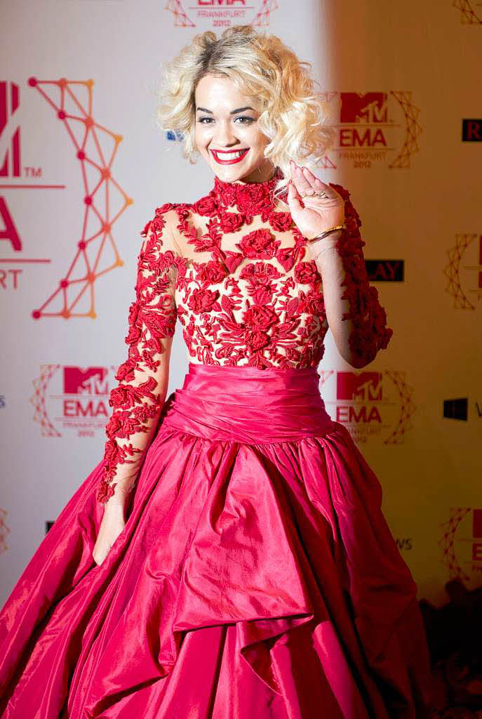 Auf dem roten Teppich: Sngerin Rita Ora