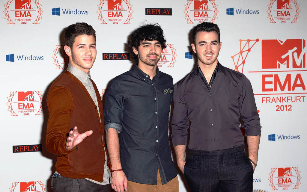 Auf dem roten Teppich: Band Jonas Brothers