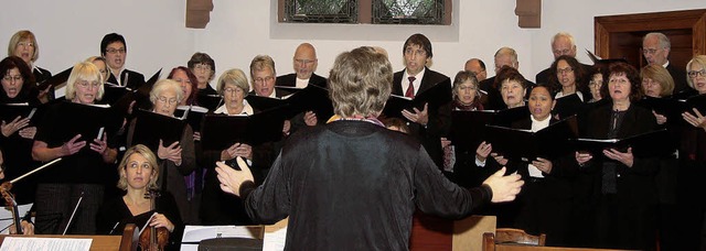 Zum Lob Gottes sang der evangelische Kirchenchor an seinem Geburtstag.   | Foto: sandra decoux-kone