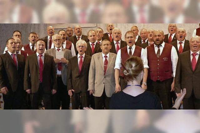 Lebe, liebe, lache - aus purer Lust am Singen