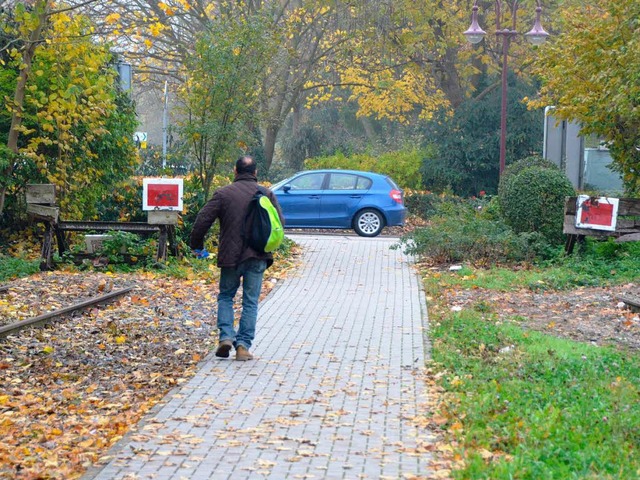 Endstation Breisach: Wer  mit ffentli...isacher Bahnhof  in den Bus umsteigen.  | Foto: Agnes Pohrt