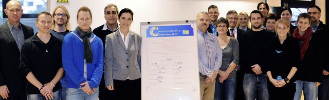 Realschule und Firmenvertreter haben d...perationsvereinbarung unterschrieben.   | Foto: Martina Weber-Kroker