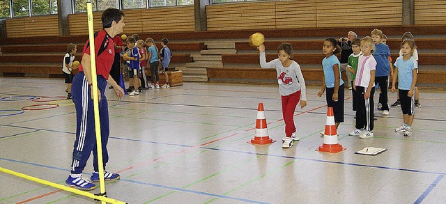 Handball kann schon Zweitklsslern Spa machen.   | Foto: Rheinschule