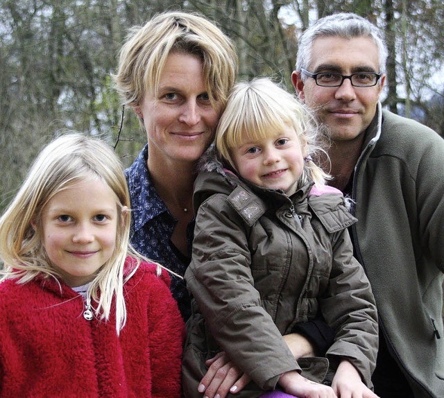 Sie wollen mit ihrem Beitritt zum Nabu... Töchtern Franka (7) und Marlene (5). | Foto: Silvia Faller Sie wollen mit ihrem Beitritt zum Nabu... Töchtern Franka (7) und Marlene (5). | Foto: Silvia Faller