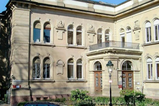 Stadtsynode beschliet Teilverkauf des Gemeindehauses
