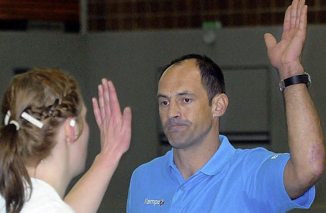 Wirkt nicht richtig zufrieden: Lahrs Trainer Bernd Elinger.   | Foto: Archiv: wk