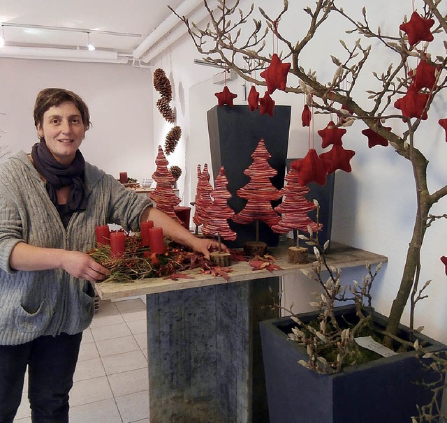 Naturmaterialien entwickeln ihren eige...nne Lindenmeier beim Advent im Schopf.  | Foto: Karin Kaiser