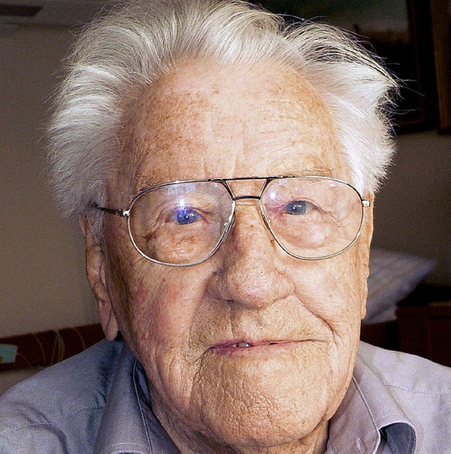 Walter Gmpel feiert heute seinen 102. Geburtstag.   | Foto: Diehl