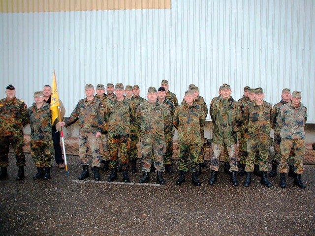 Fregattenkapitn der Reserve Diethelm ...22 Postmitarbeiter zu Feldpostsoldaten  | Foto: Jrg Schimanski