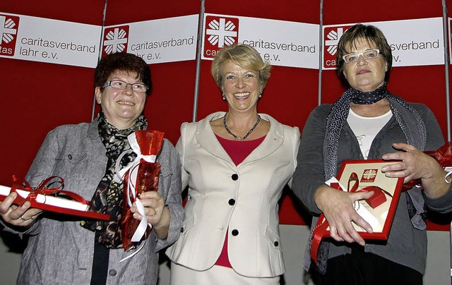 Ehrungen bei der Caritas (von links): ...x, Susanne Schttke und Gundi Kuhner    | Foto: Heidi Fssel