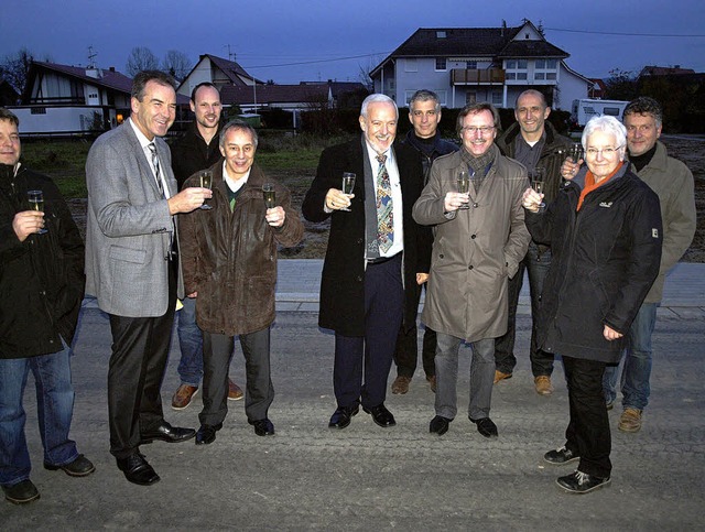 bergabe des Baugebiets Rotackerweg in...h nur 91 Tagen Erschlieungsarbeiten.   | Foto: Michael haberer