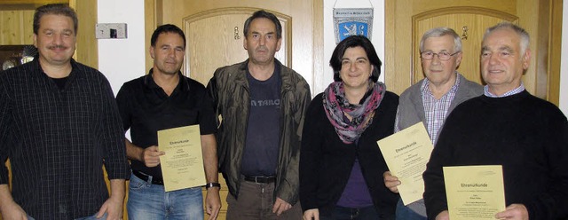 Ehrungen beim Hallenbad-Frderverein (... Anton Dienstberger und Klaus Keller.   | Foto: Ilona Seifermann