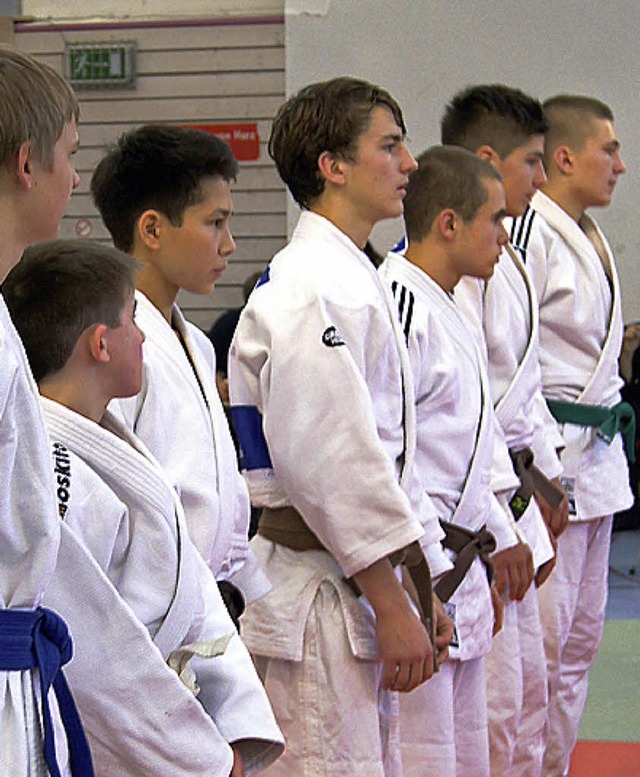 Schafften es bis ins Finale: die U17-Judoka aus Freiburg   | Foto: privat