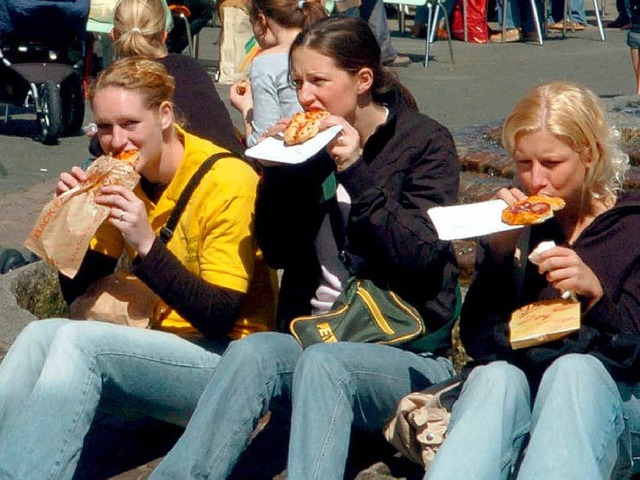 Deutscher Schulalltag: Jugendliche ver...2 sind auch in Freiburg gang und gbe.  | Foto: usage worldwide, Verwendung weltweit