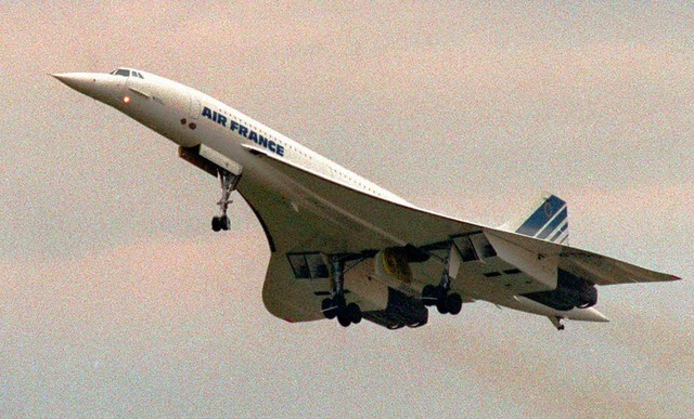 Die Unglcks-Concorde &#8211; einen Monat vor dem Absturz im Juli 2000.  | Foto: dpa