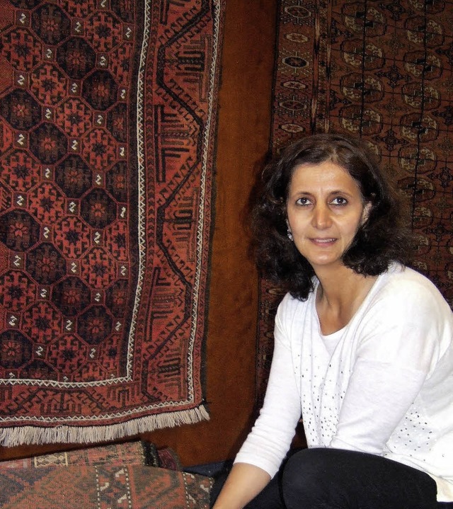 Rund 300 Teppiche fhrt Kudsia Mochles in ihrem Geschft.   | Foto: S. Mller