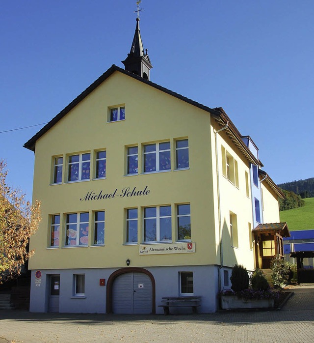 Die Gemeinde Oberried bernimmt vom F...treuung an der Michael-Schule (Bild).   | Foto: Markus Donner
