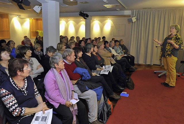 Auf groes Interesse stie Ursel Bhrings Vortrag im BZ-Haus.  | Foto: Michael Bamberger