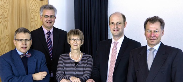 Sie prsentieren die Erfolge der Schul...o Vollmer und Helmut Jolk (von links).  | Foto: Sebastian Wolfrum