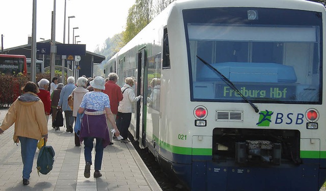 Das Ziel ist klar, aber in Gefahr: der Halbstundentakt auf der Elztalstrecke.  | Foto: Bernd Fackler