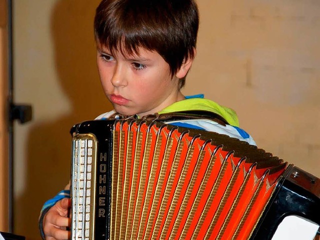 Groe und kleine Zglinge der Musiksch...ern im Laufe des Jahres gelernt haben.  | Foto: Binner-Schwarz