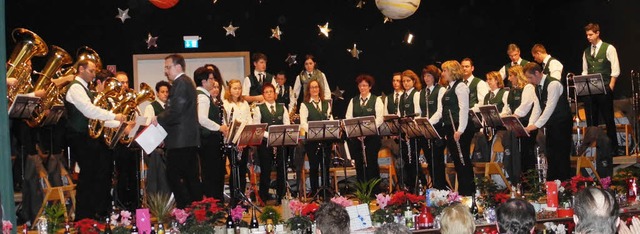 Ein Adventskonzert unter Sternenhimmel gab der Musikverein Feldkirch.   | Foto: privat