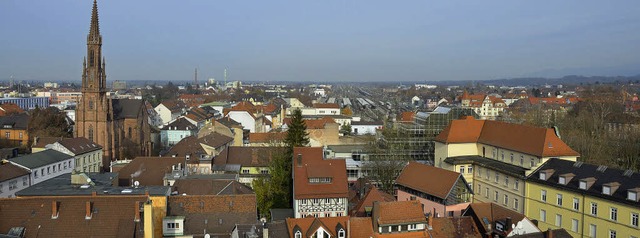 Den Blick schweifen lassen auf Offenbu...22;Brgerwerkstatt Innenstadt&#8220;.   | Foto: Helmut Seller