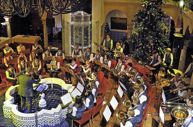 Ein Hhepunkt fr die Ruster Musiker i...ert in der Lobby des Hotels El Andaluz  | Foto: Europa-Park