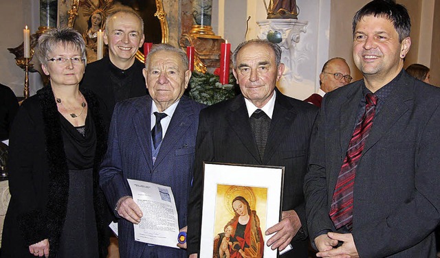 Ehrungen fr verdiente Chormitglieder ...ger und Pastoralreferent Georg Mattes.  | Foto: Roland Vitt