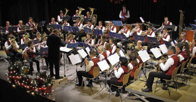 Der Musikverein Wittental bei seinem Jahreskonzert in der Kageneckhalle.   | Foto: Monika Rombach