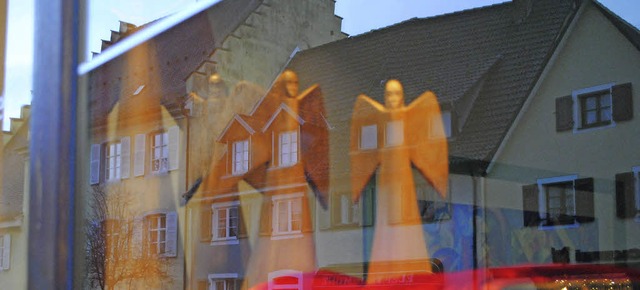 Engel aus Holz von Johannes Kpfer: Du...cheinend &#8211; engelsgleich eben.     | Foto: Beatrice Ehrlich