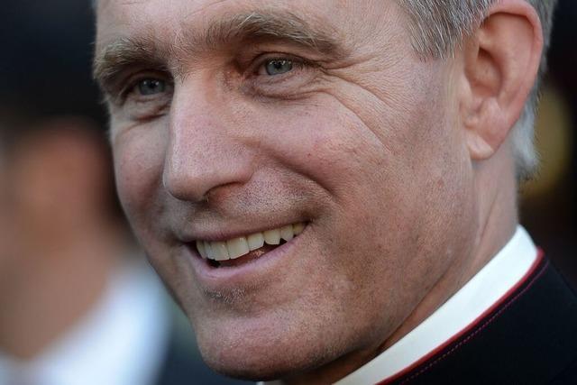 Papstsekretär Gänswein wird Erzbischof