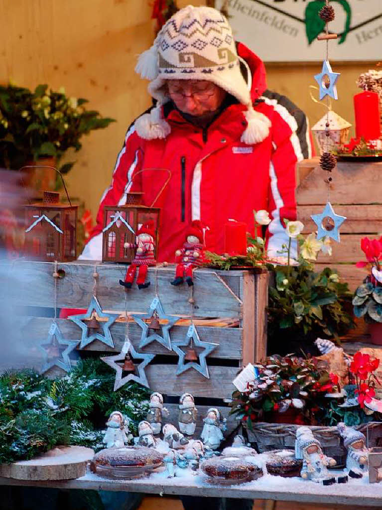 Erstmals ber vier Tage hinweg, von Donnerstag bis Sonntag, prsentiert sich der Weihnachtsmarkt mit attraktivem Programm.